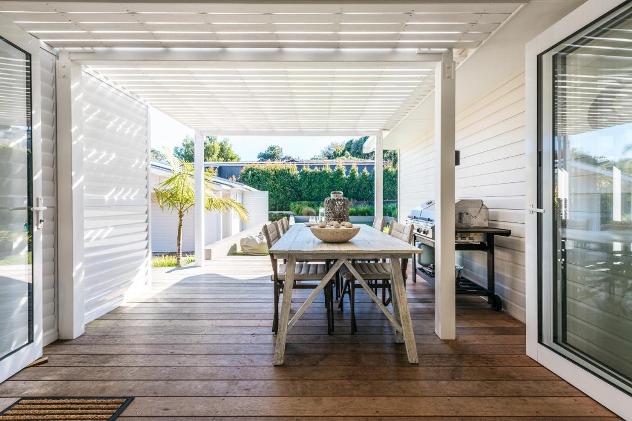 Moa Magic - Oneroa Holiday Home Экстерьер фото